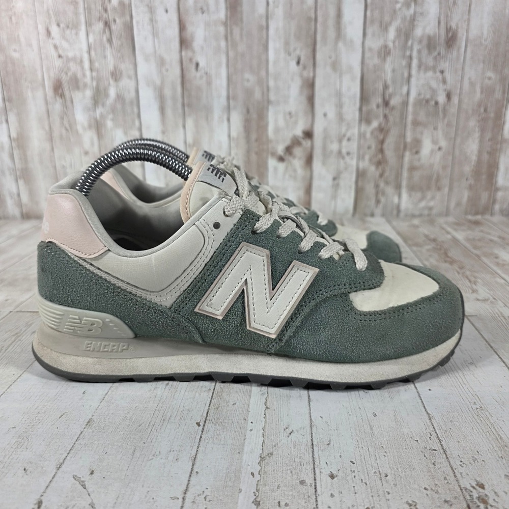 New Balance 574 Womens Green Cream Pink Suede Sneakers WL574AJ2 Size 8.5